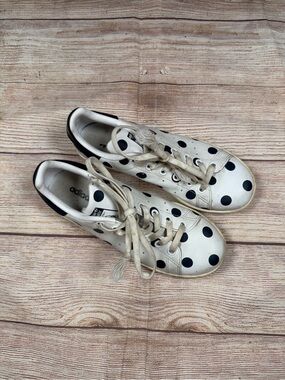 adidas‎ Stan Smith Women's White Sneakers with Navy Polka Dots